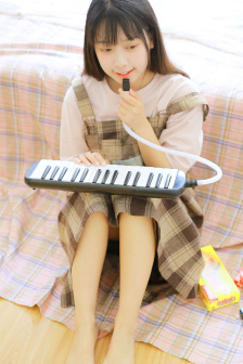 高度契合洛知意